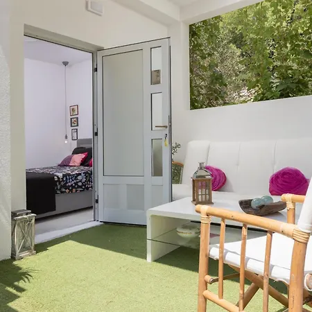 Ana * Макарська