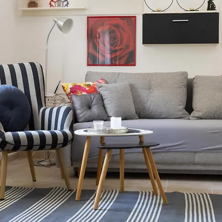 Ana Вілла Макарська